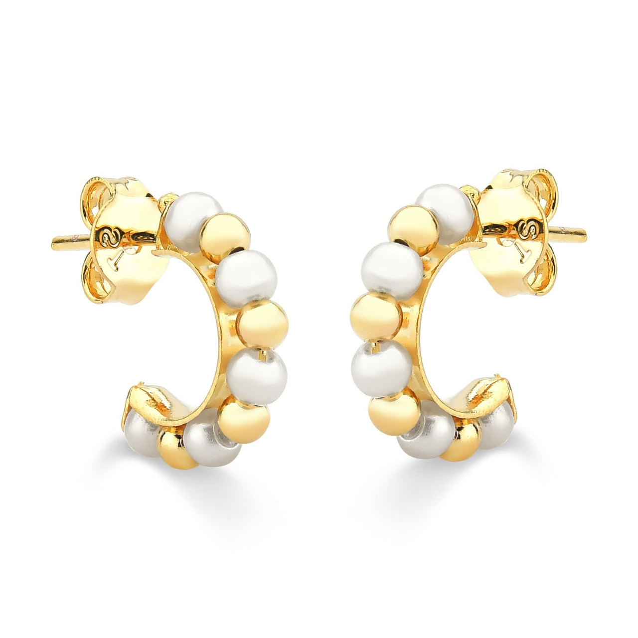 BRINCO ARGOLA COM BOLINHAS DE PÉROLA FOLHEADO A OURO 18K