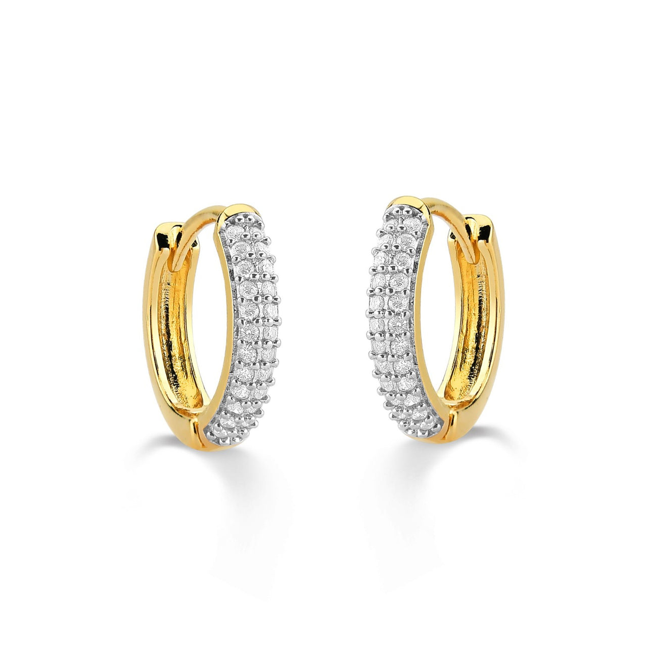 BRINCO DE ARGOLA MEDIA 3 LINHAS CRAVEJADA DE ZIRCONIA FOLHEADO A OURO 18K