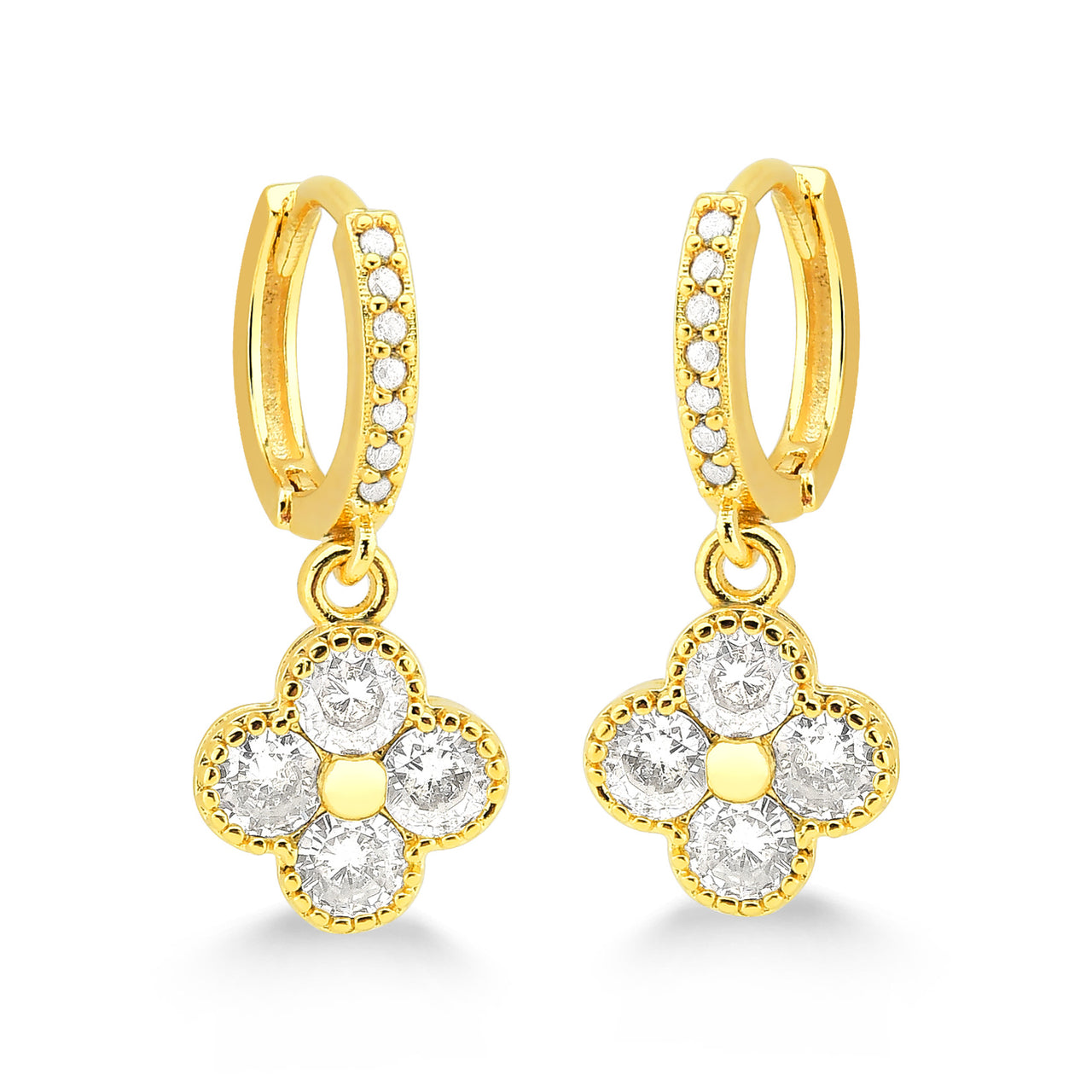 BRINCO ARGOLA COM TREVO CRAVEJADO FOLHEADO A OURO 18K