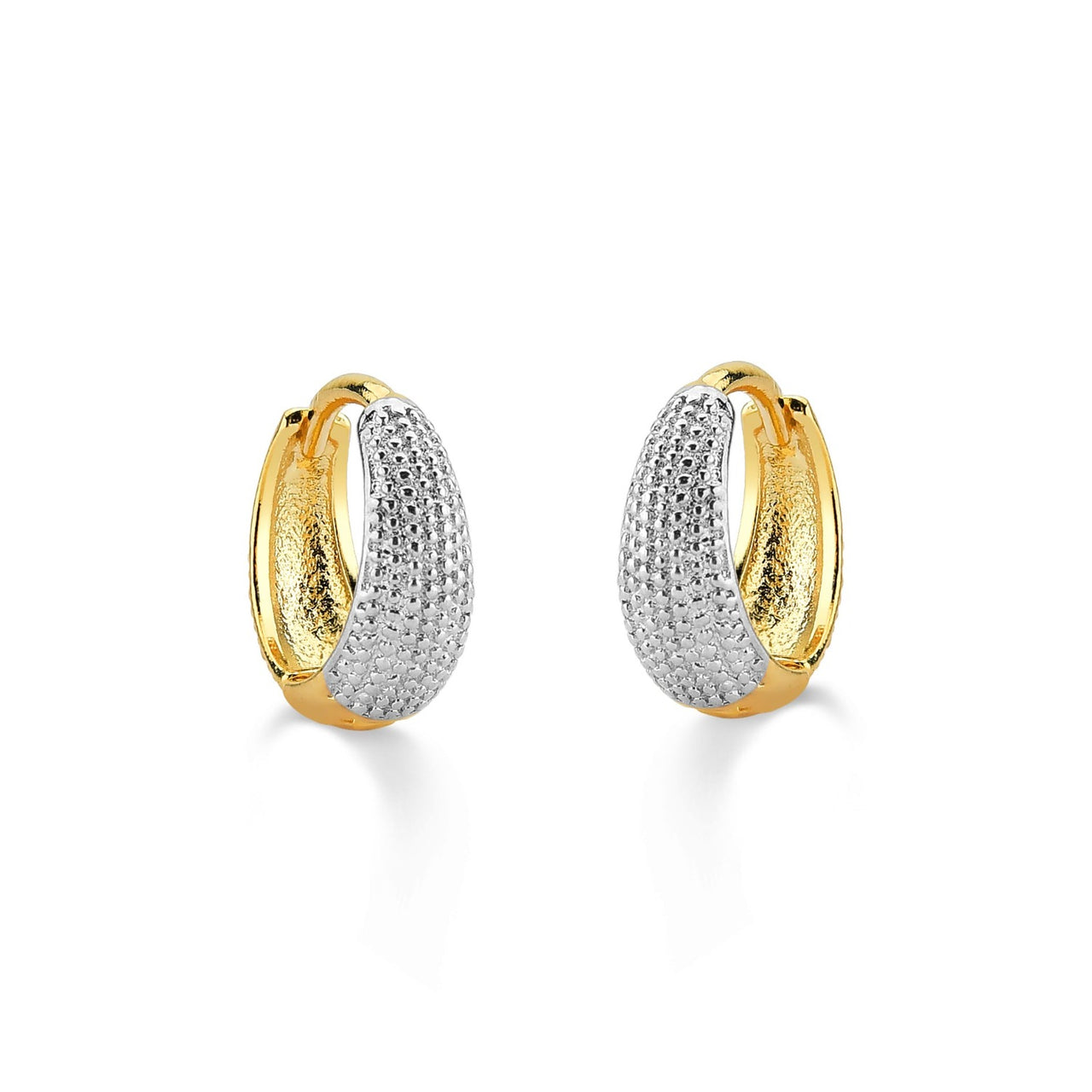 BRINCO DE ARGOLA ESTILO GOTA DE CLICK FOLHEADO A OURO 18K