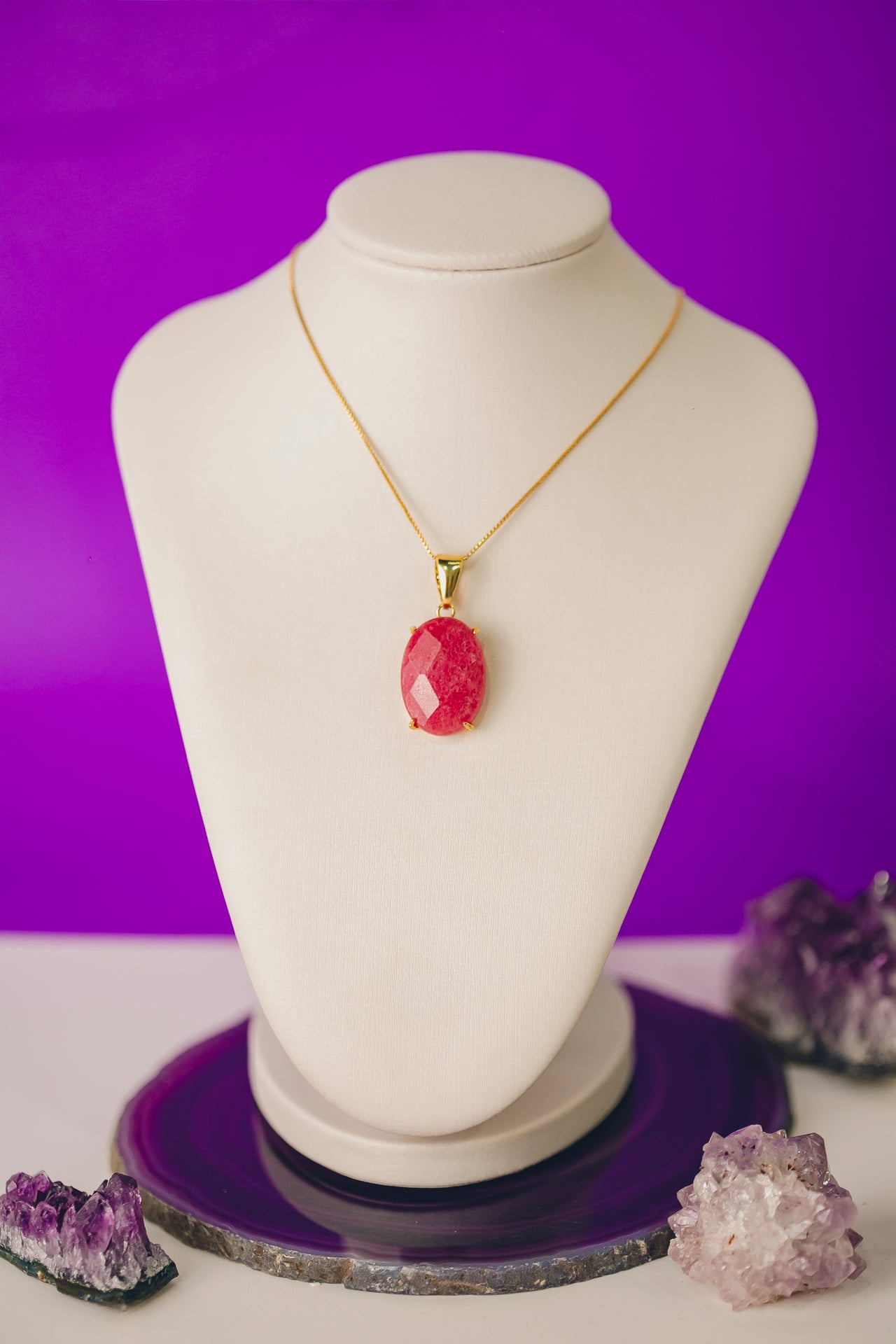 COLAR PEDRA ROSA FOLHADO A OURO 18K