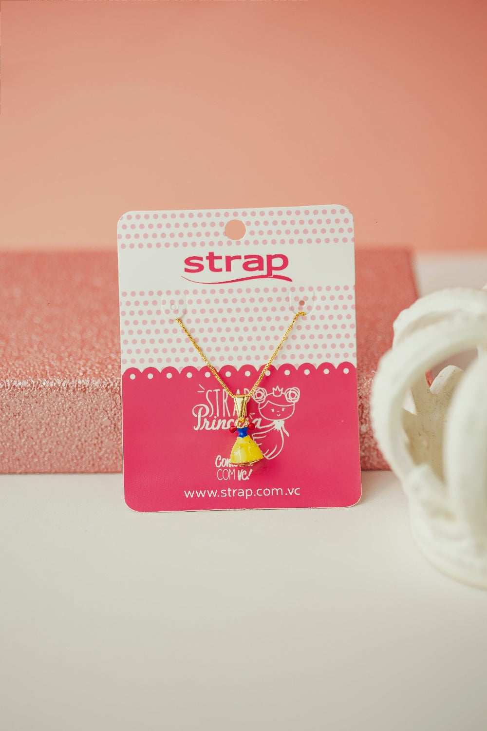 COLAR INFANTIL BRANCA DE NEVE FOLHEADO A OURO 18K