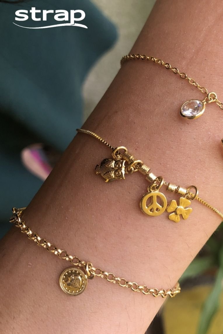 PULSEIRA COM MOEDA E ZIRCÔNIAS FOLHHEADA A OURO