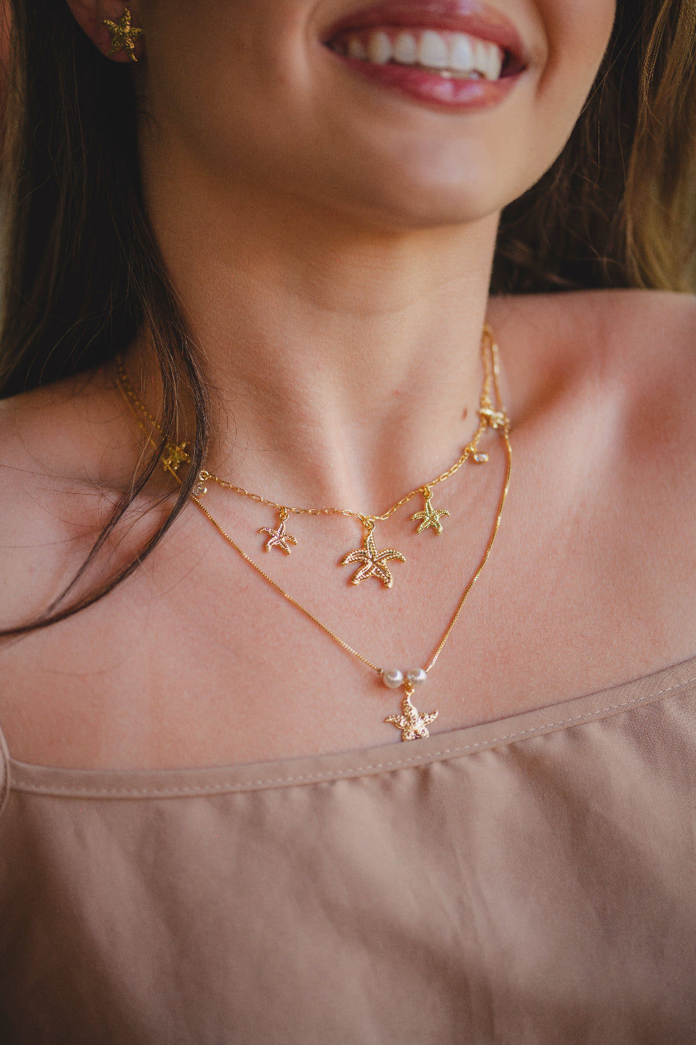 COLAR DE ELOS COM ESTRELAS DO MAR E ZICÔNIAS 40CM FOLHEADO A OURO 18K