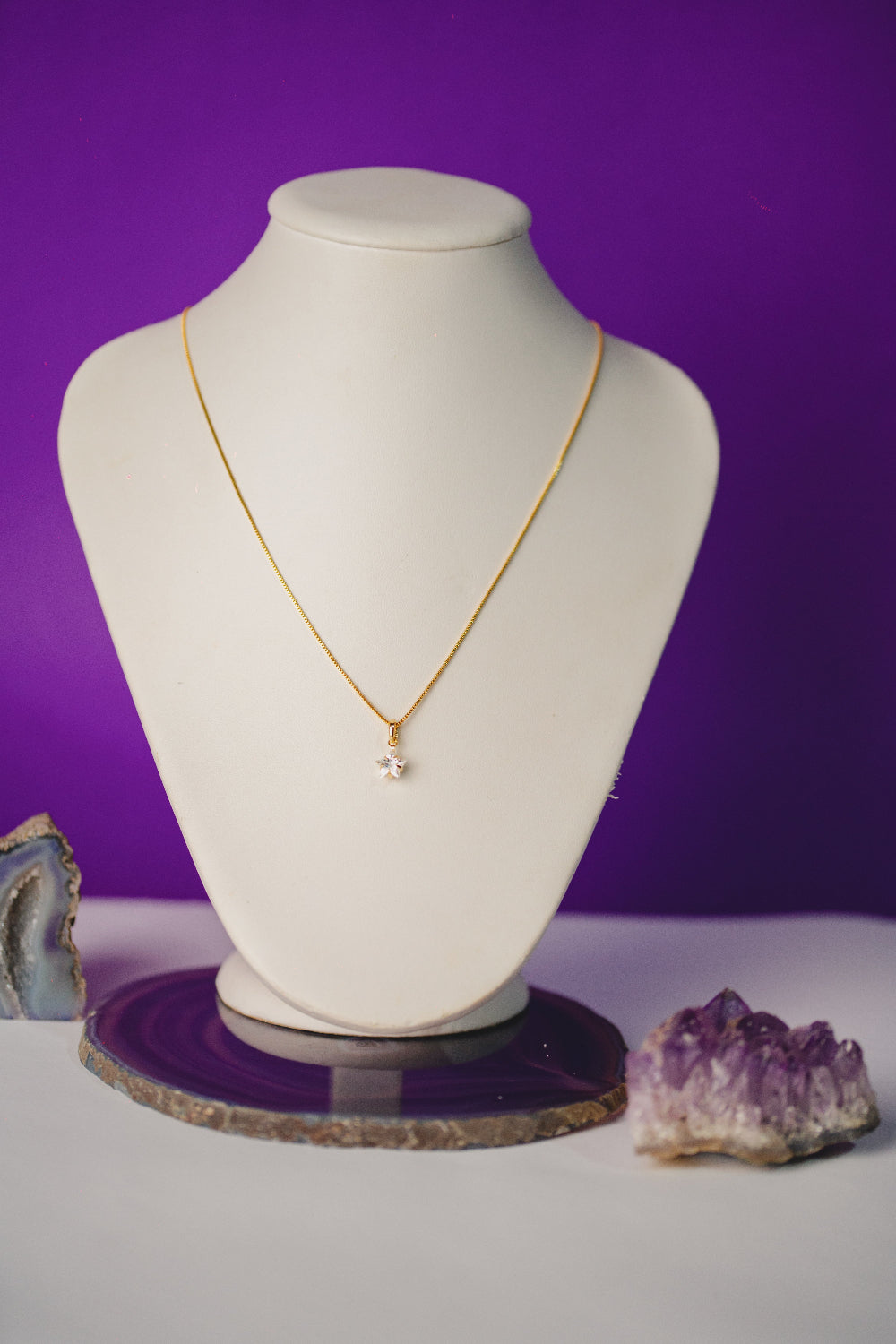 COLAR OUTLET FOLHEADO A OURO 18K