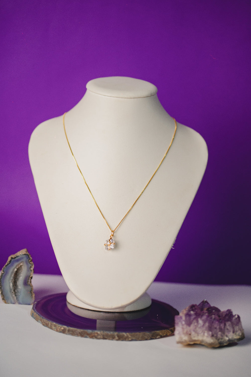 COLAR OUTLET FOLHEADO A OURO 18K