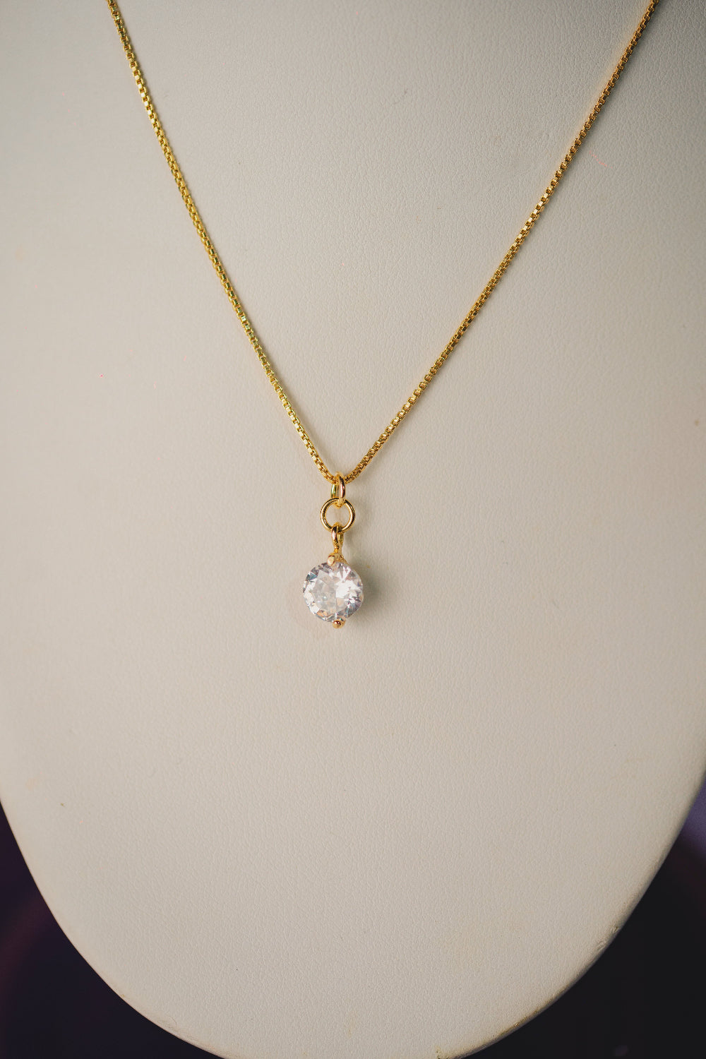 COLAR OUTLET FOLHEADO A OURO 18K