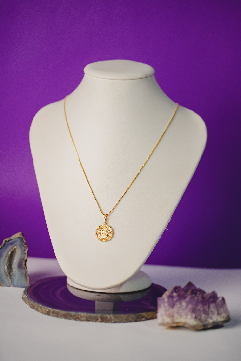 COLAR OUTLET FOLHEADO A OURO 18K