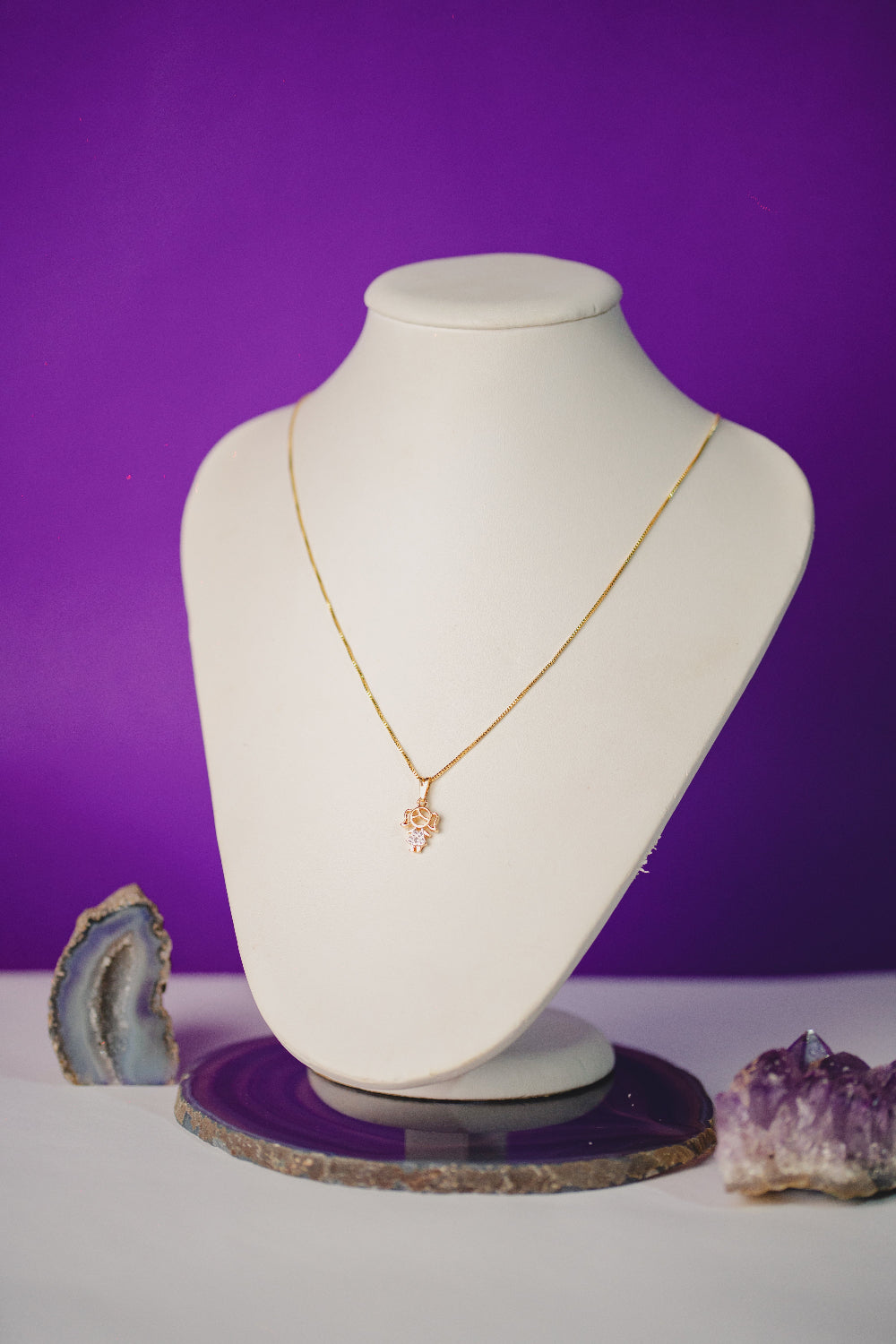 COLAR OUTLET FOLHEADO A OURO 18K