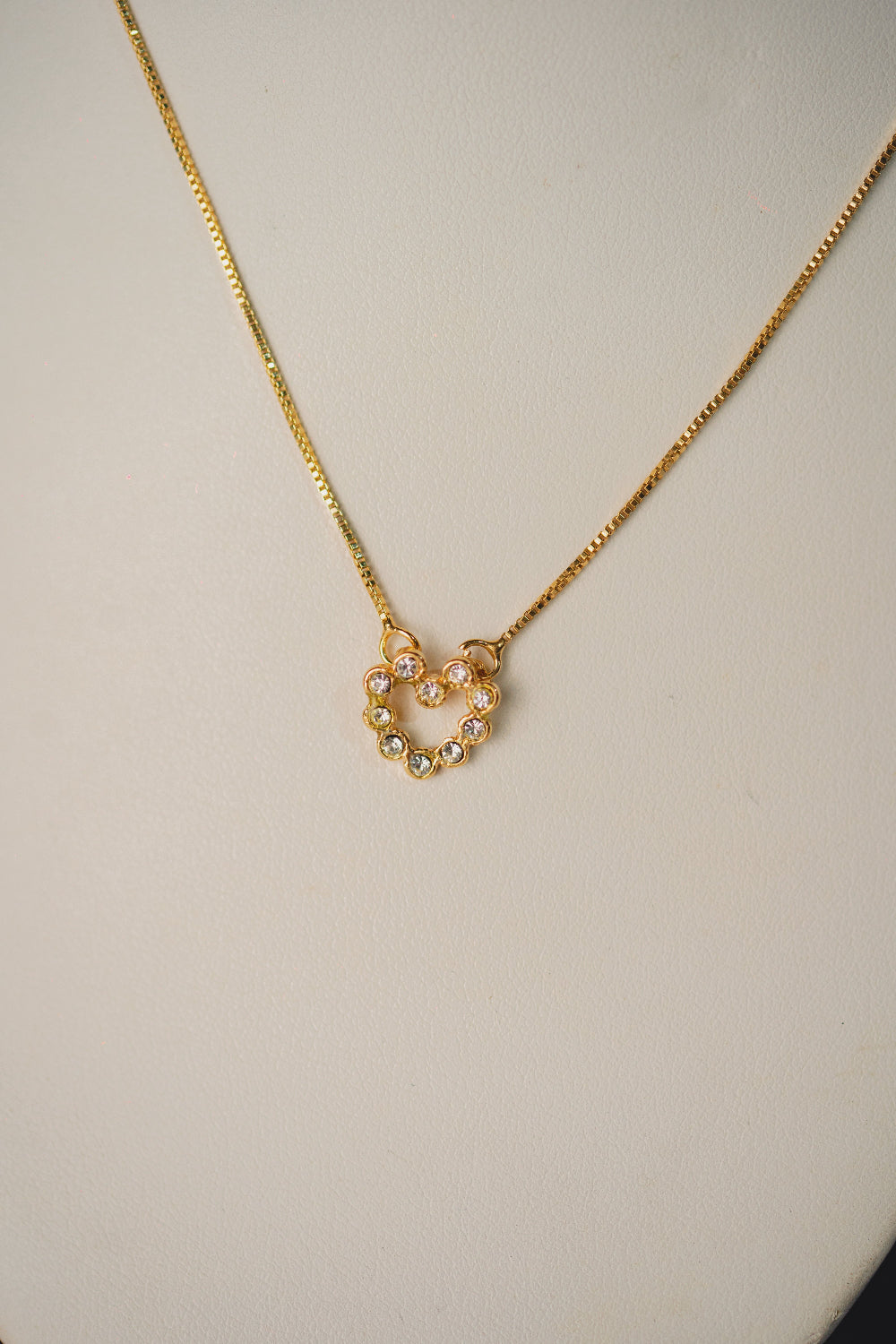 COLAR OUTLET FOLHEADO A OURO 18K