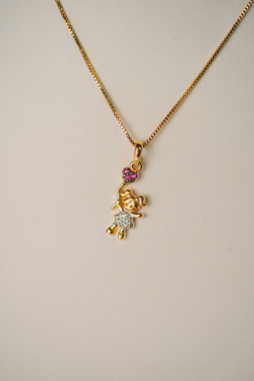 COLAR OUTLET FOLHEADO A OURO 18K