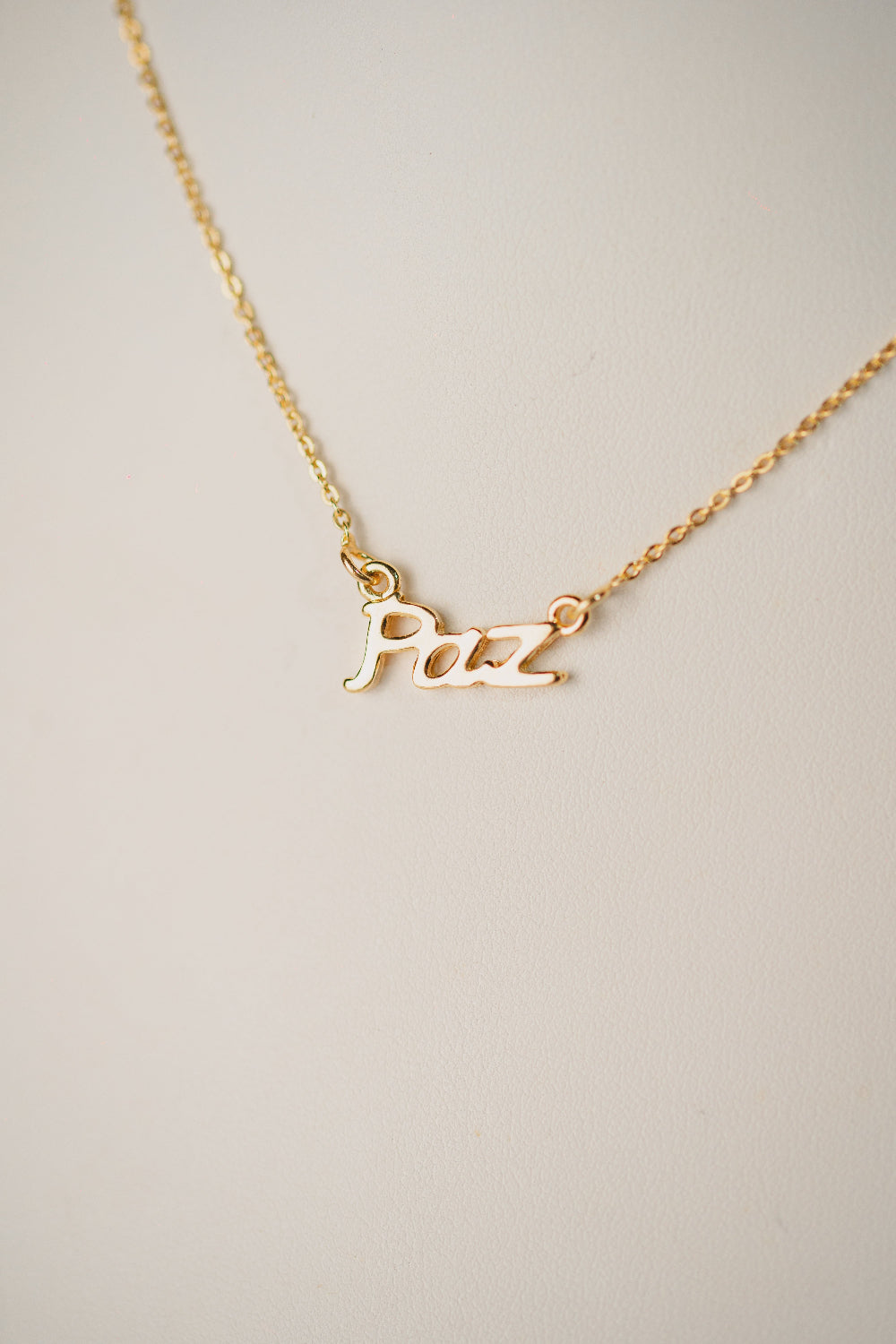 COLAR OUTLET FOLHEADO A OURO 18K