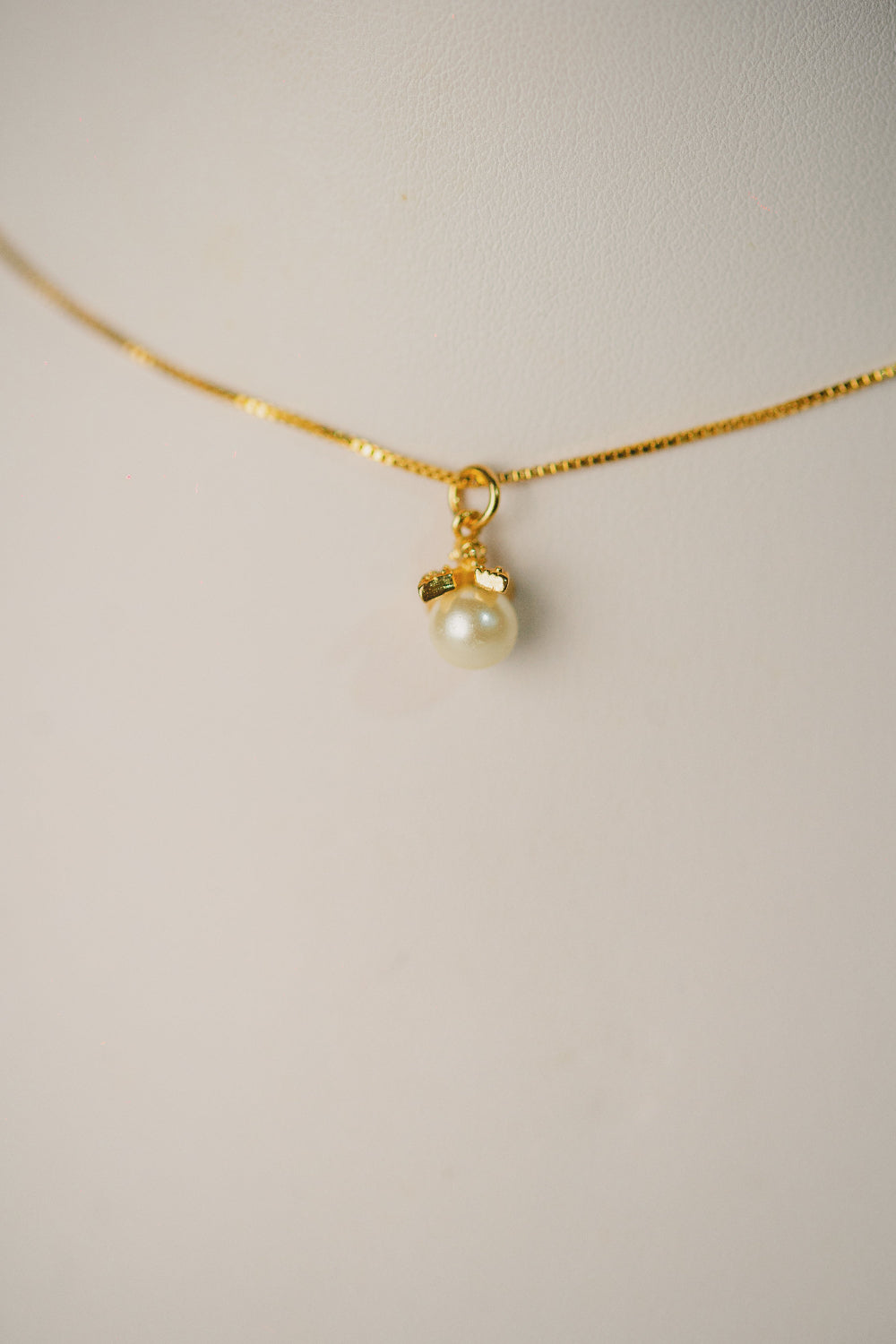 COLAR OUTLET FOLHEADO A OURO 18K