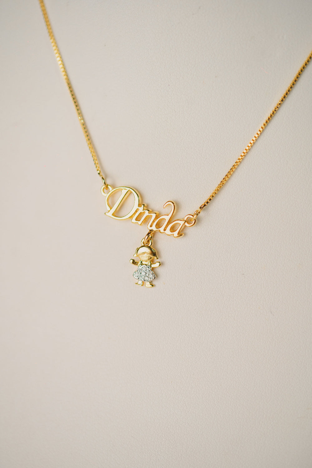 COLAR OUTLET FOLHEADO A OURO 18K
