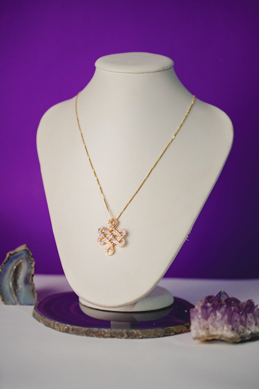COLAR OUTLET FOLHEADO A OURO 18K