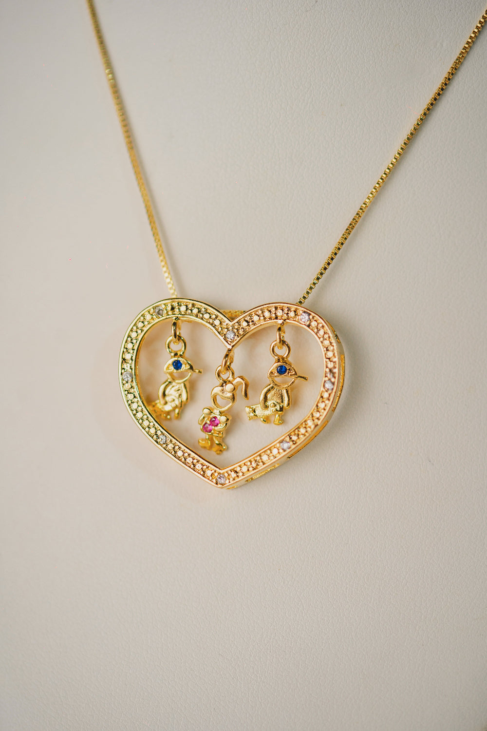 COLAR OUTLET FOLHEADO A OURO 18K