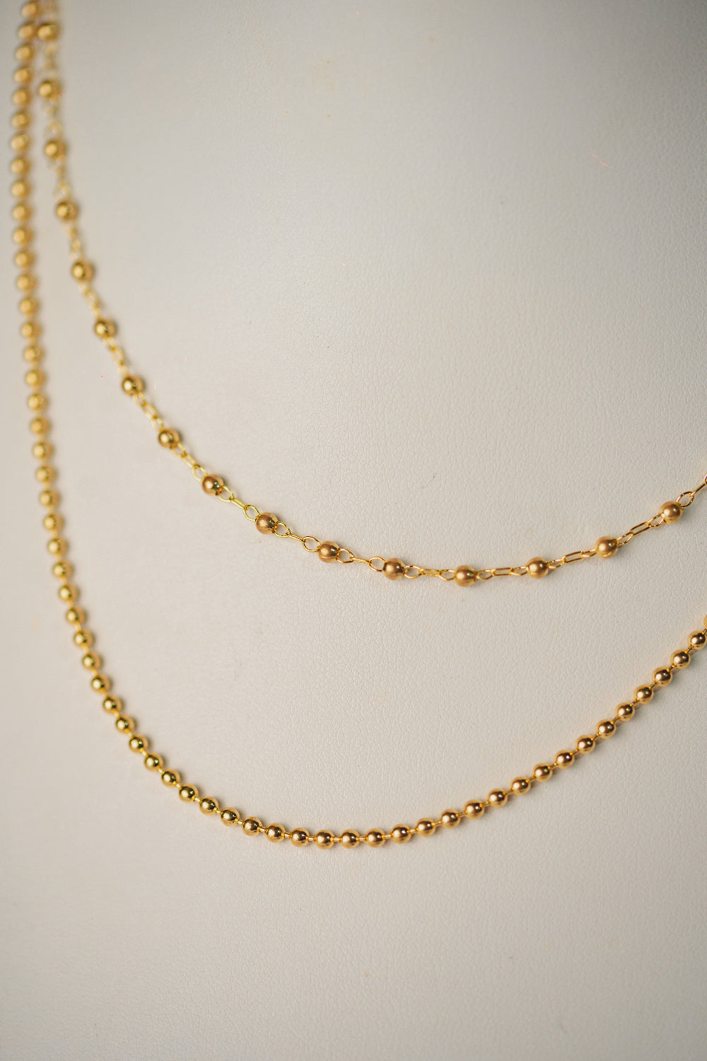 COLAR OUTLET FOLHEADO A OURO 18K