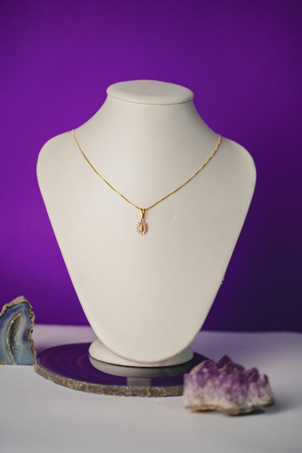 COLAR OUTLET FOLHEADO A OURO 18K