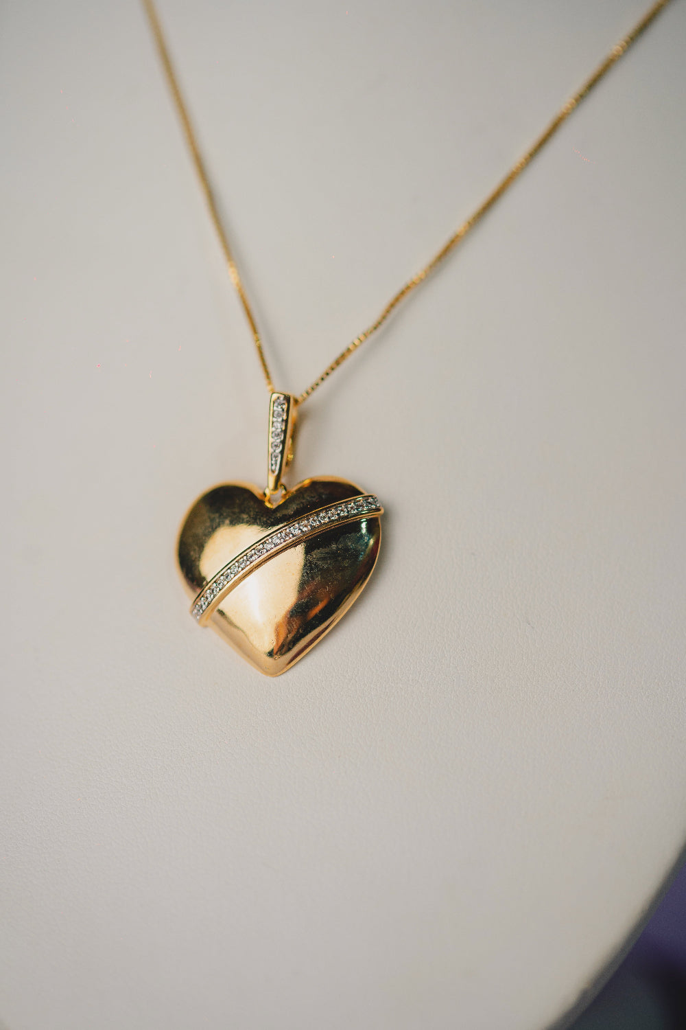 COLAR OUTLET FOLHEADO A OURO 18K