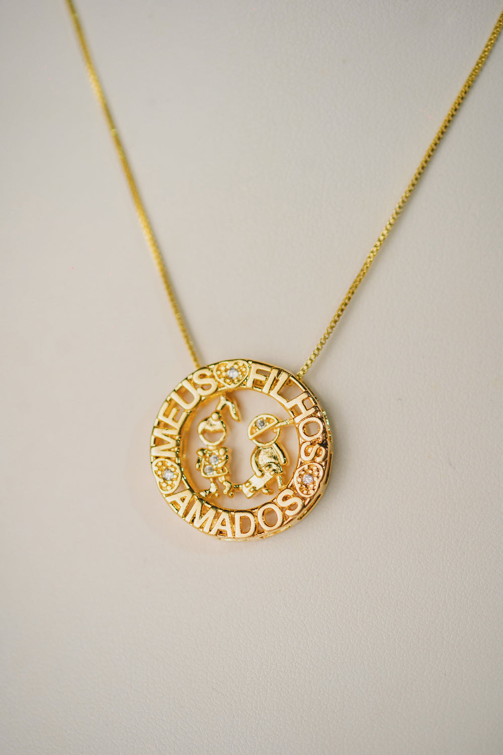 COLAR OUTLET FOLHEADO A OURO 18K
