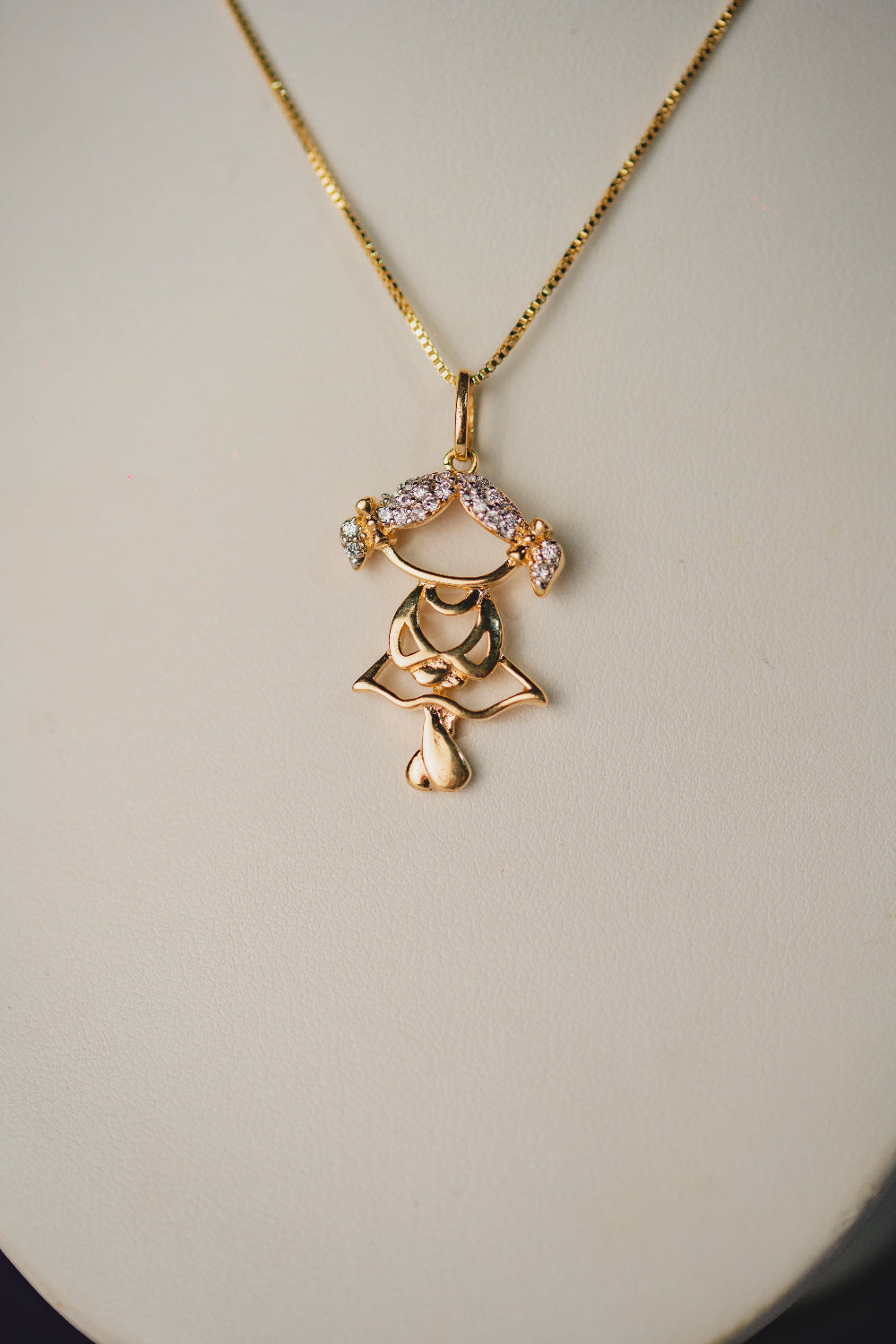 COLAR OUTLET FOLHEADO A OURO 18K