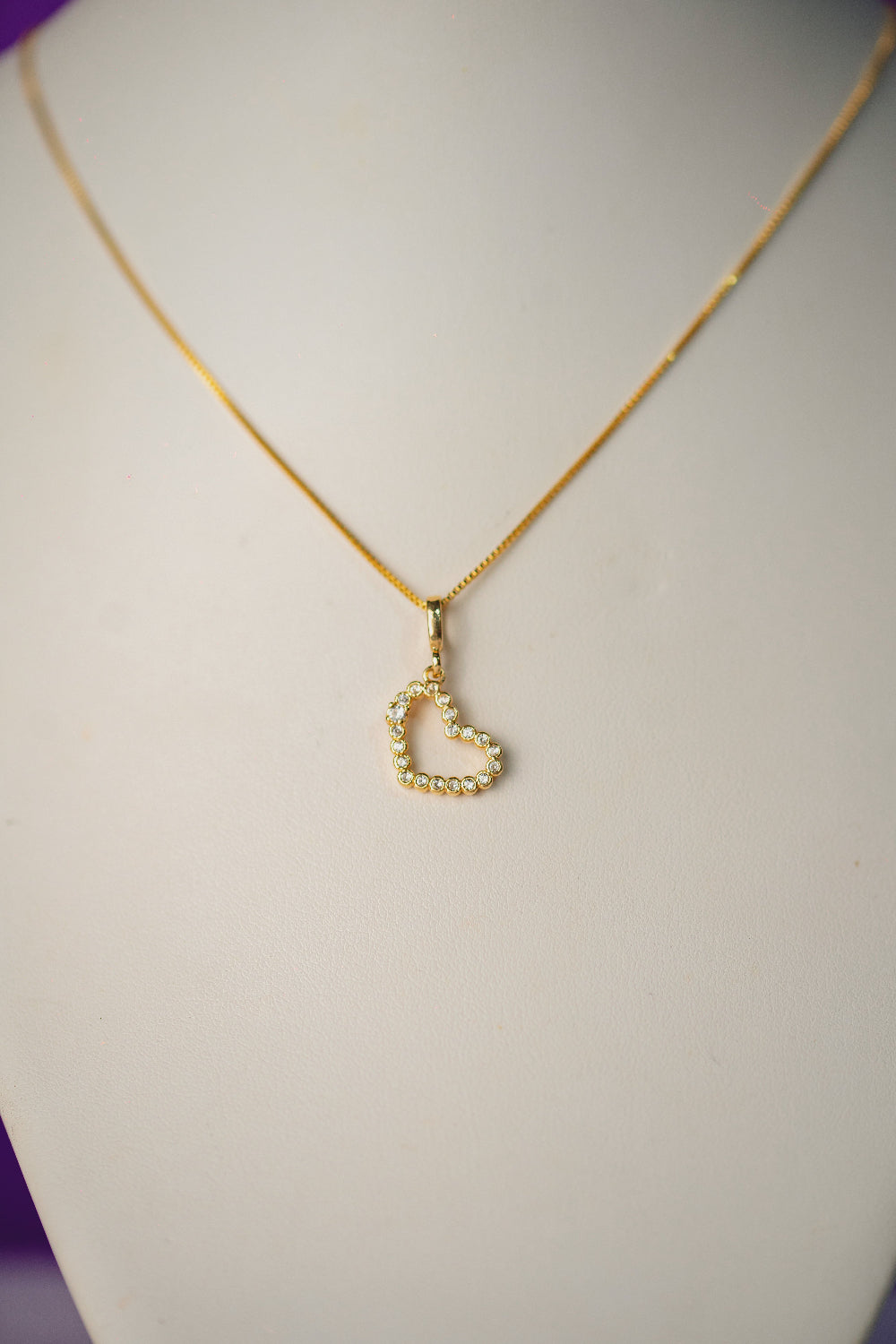 COLAR OUTLET FOLHEADO A OURO 18K