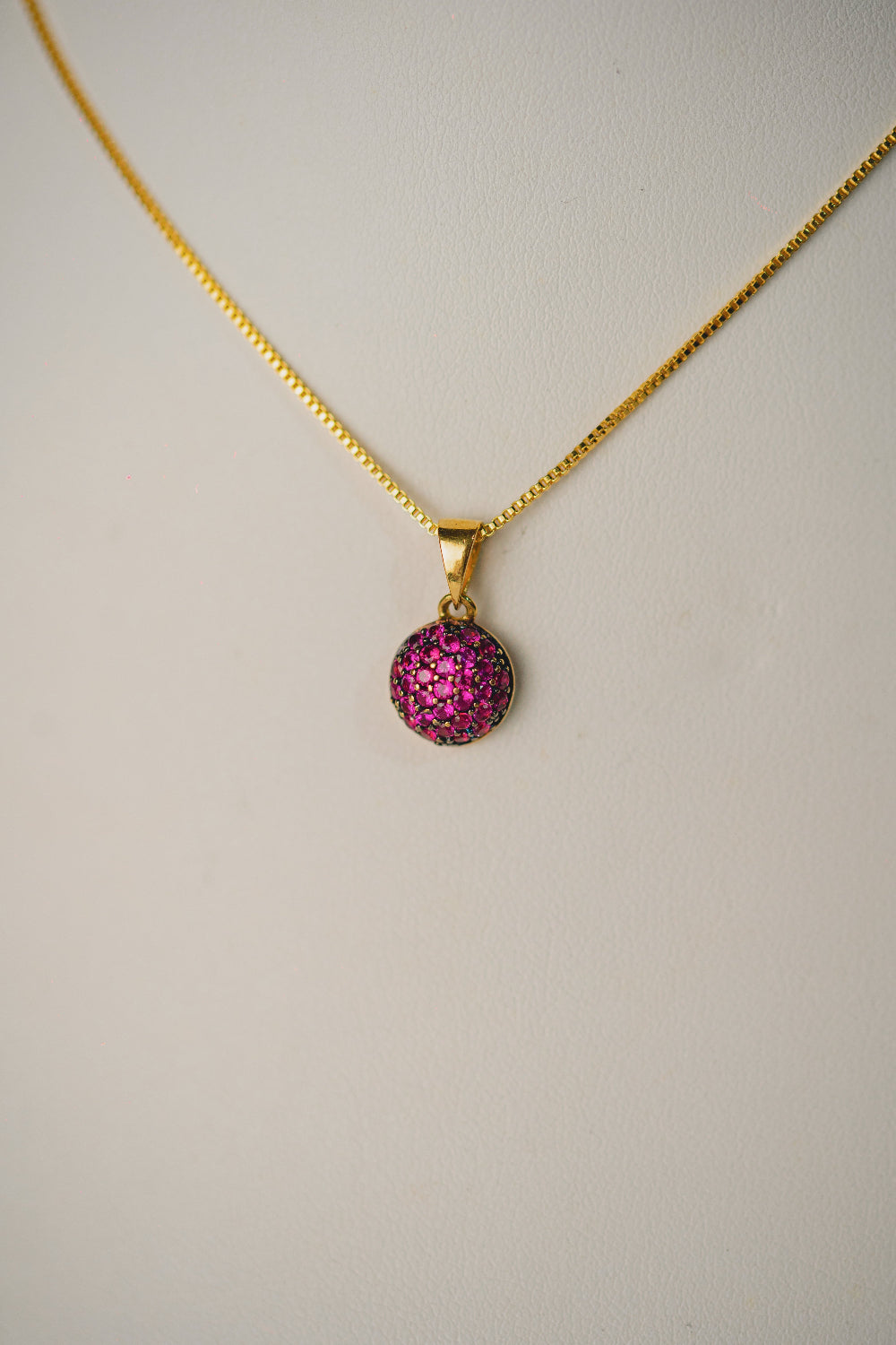COLAR OUTLET FOLHEADO A OURO 18K