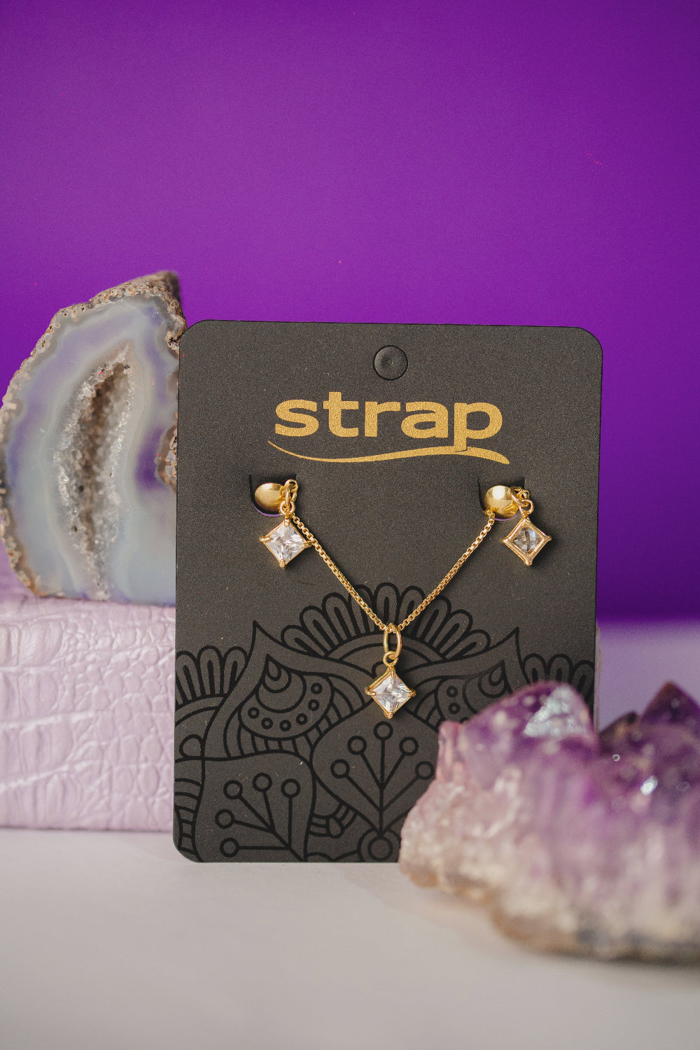 CONJUNTO OUTLET FOLHEADO A OURO 18K