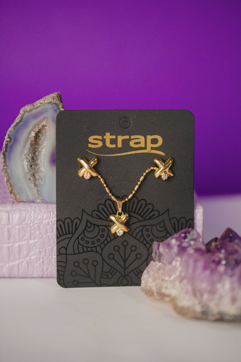 CONJUNTO OUTLET FOLHEADO A OURO 18K