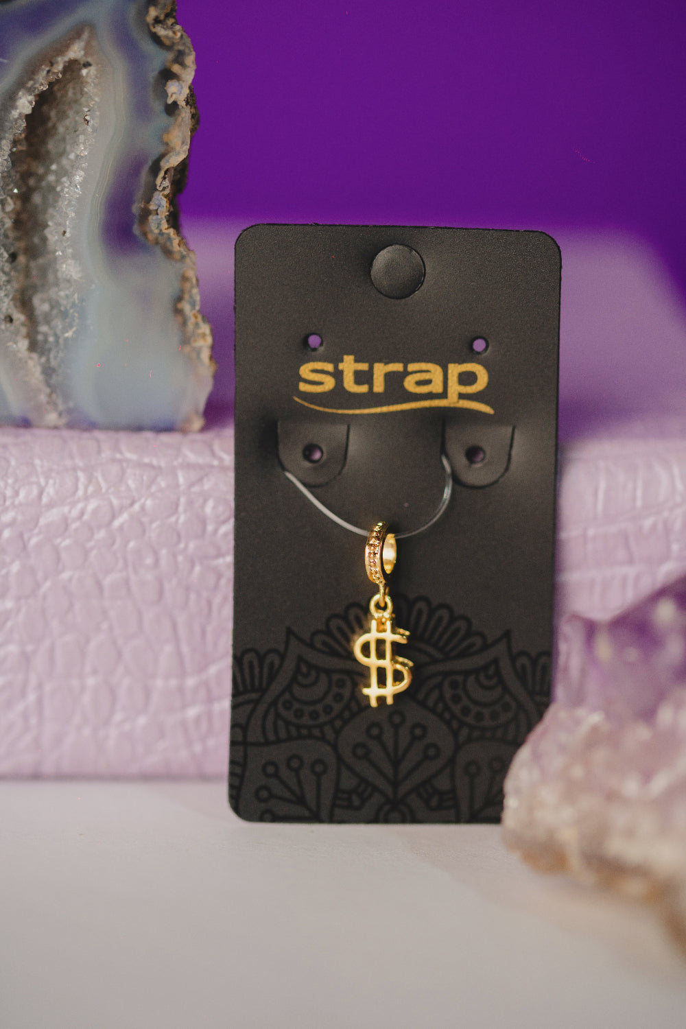 PINGENTE OUTLET FOLHEADO A OURO 18K