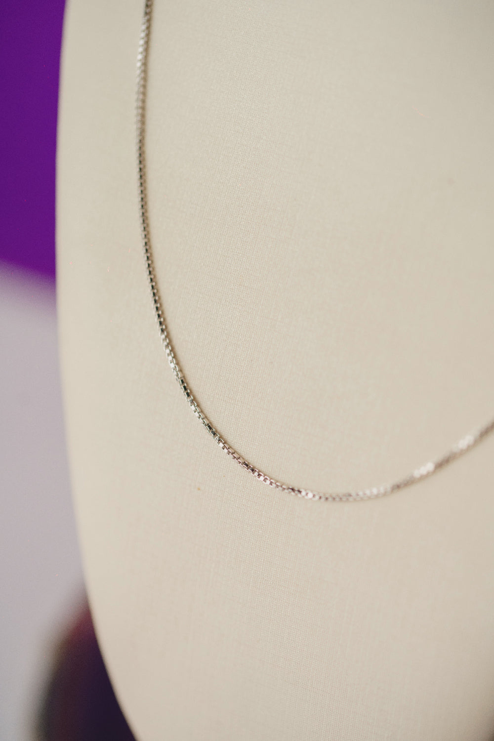 CORRENTE OUTLET FOLHEADO A PRATA