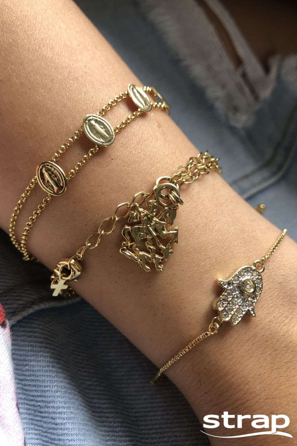 PULSEIRA TRIPLA COM PINGENTE DE SÃO JORGE FOLHEADA A OURO 18K