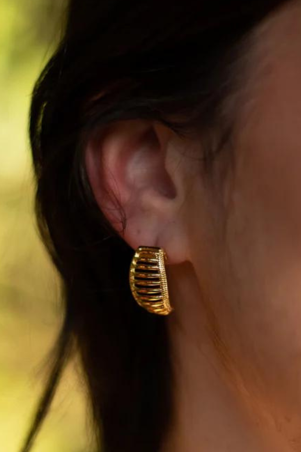BRINCO LISTRADO FOLHEADO A OURO 18K