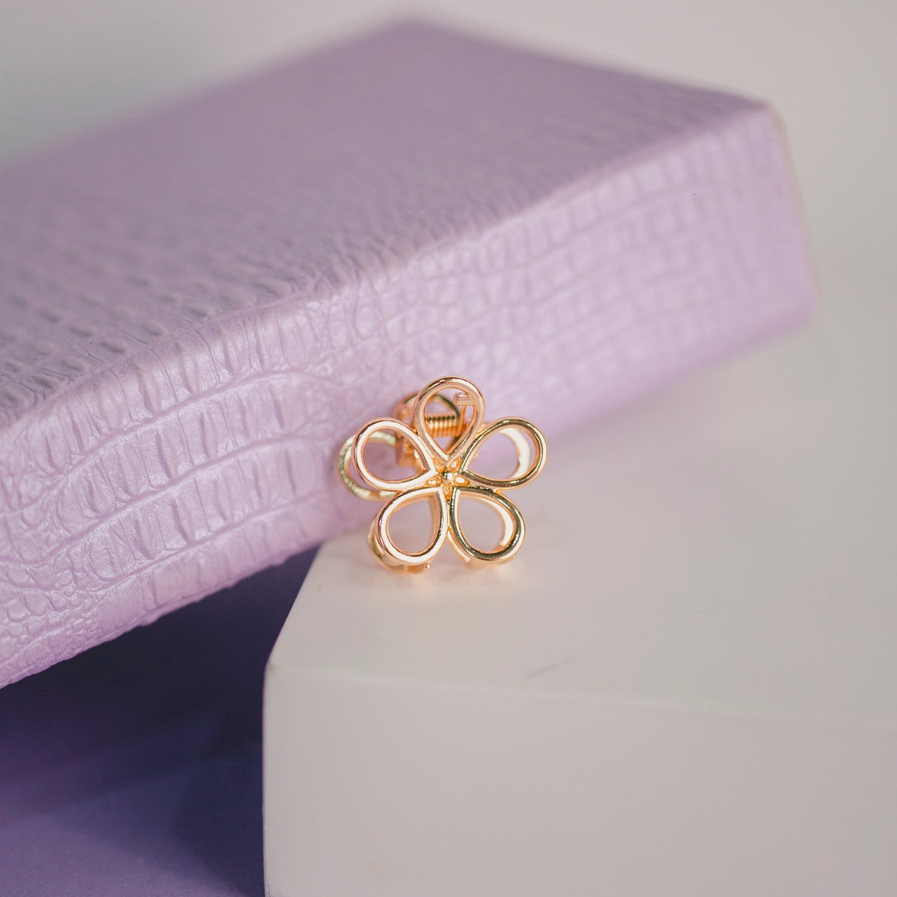 PRESILHA DE FLOR OI FOFA