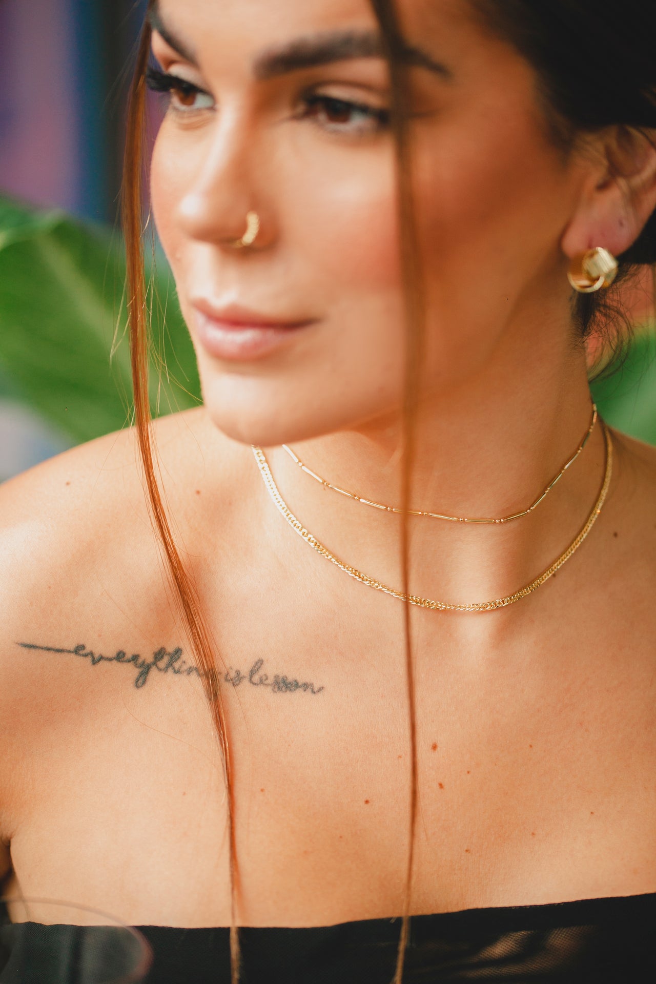 CHOKER PALITINHO E MINI BOLAS LISAS FOLHEADO A OURO 18K