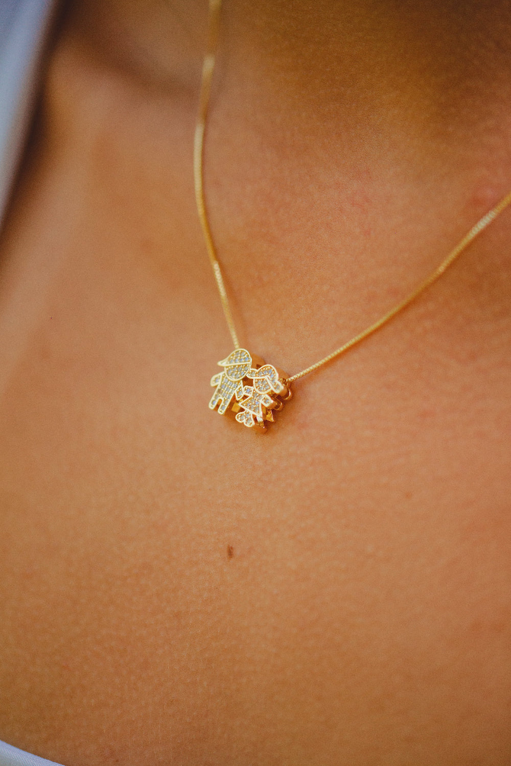 COLAR CASAL DE FILHOS FOLHEADO A OURO 18K