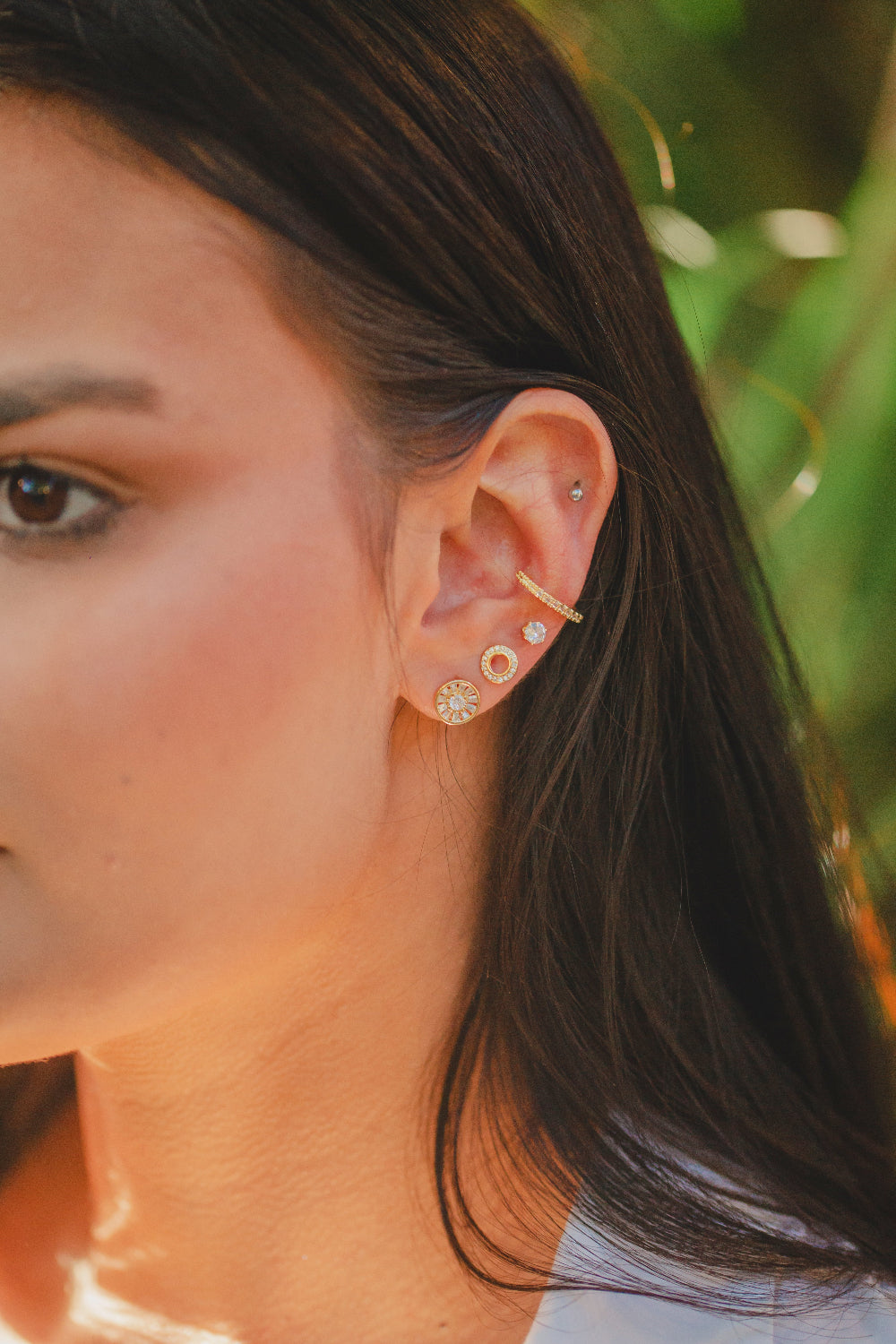 BRINCO PONTO DE LUZ FOLHEADO A OURO 18K