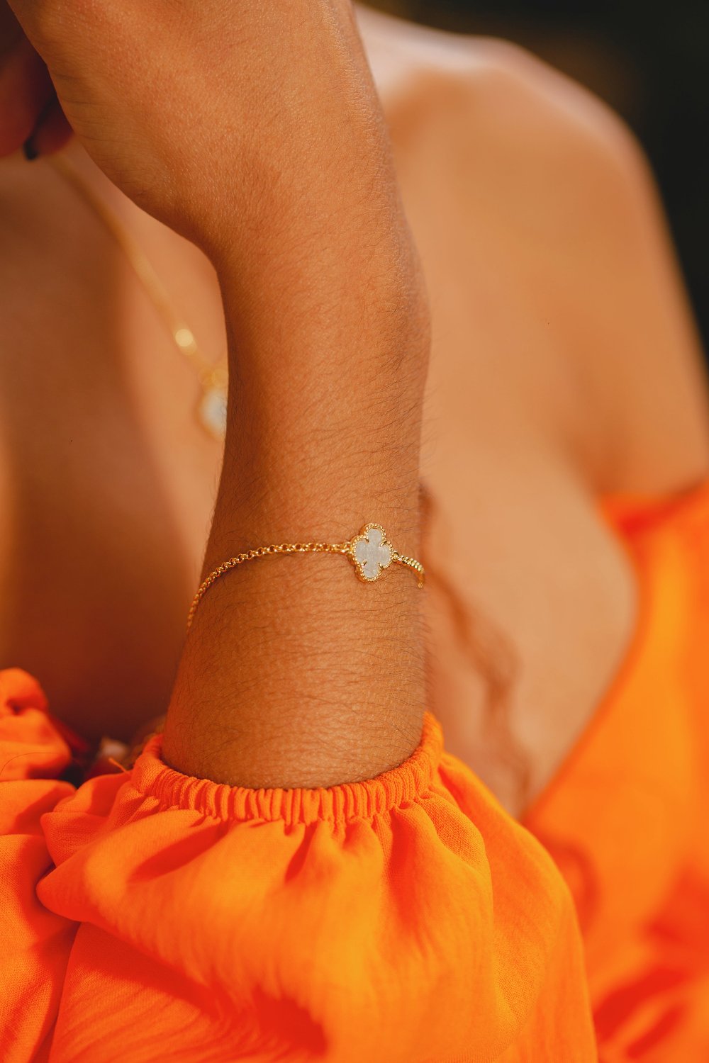 PULSEIRA TREVO FOLHEADA A OURO 18K