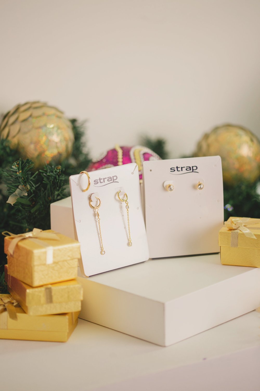 KIT PRESENTE DE  NATAL COM 3 BRINCOS - MODELO6