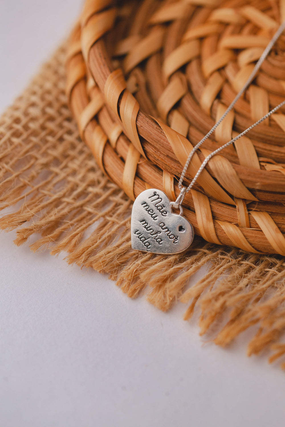 PINGENTE DE PRATA 925 CORAÇÃO ESCRITO MÃE MEU AMOR MINHA VIDA