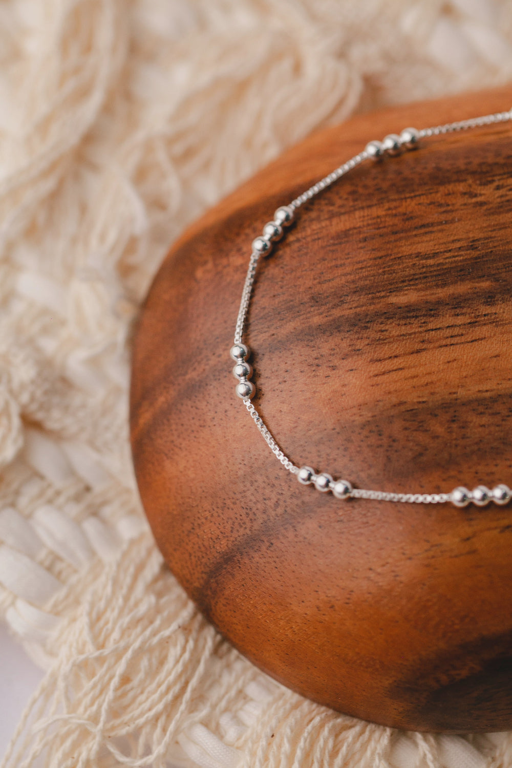 PULSEIRA DE PRATA COM BOLINHAS