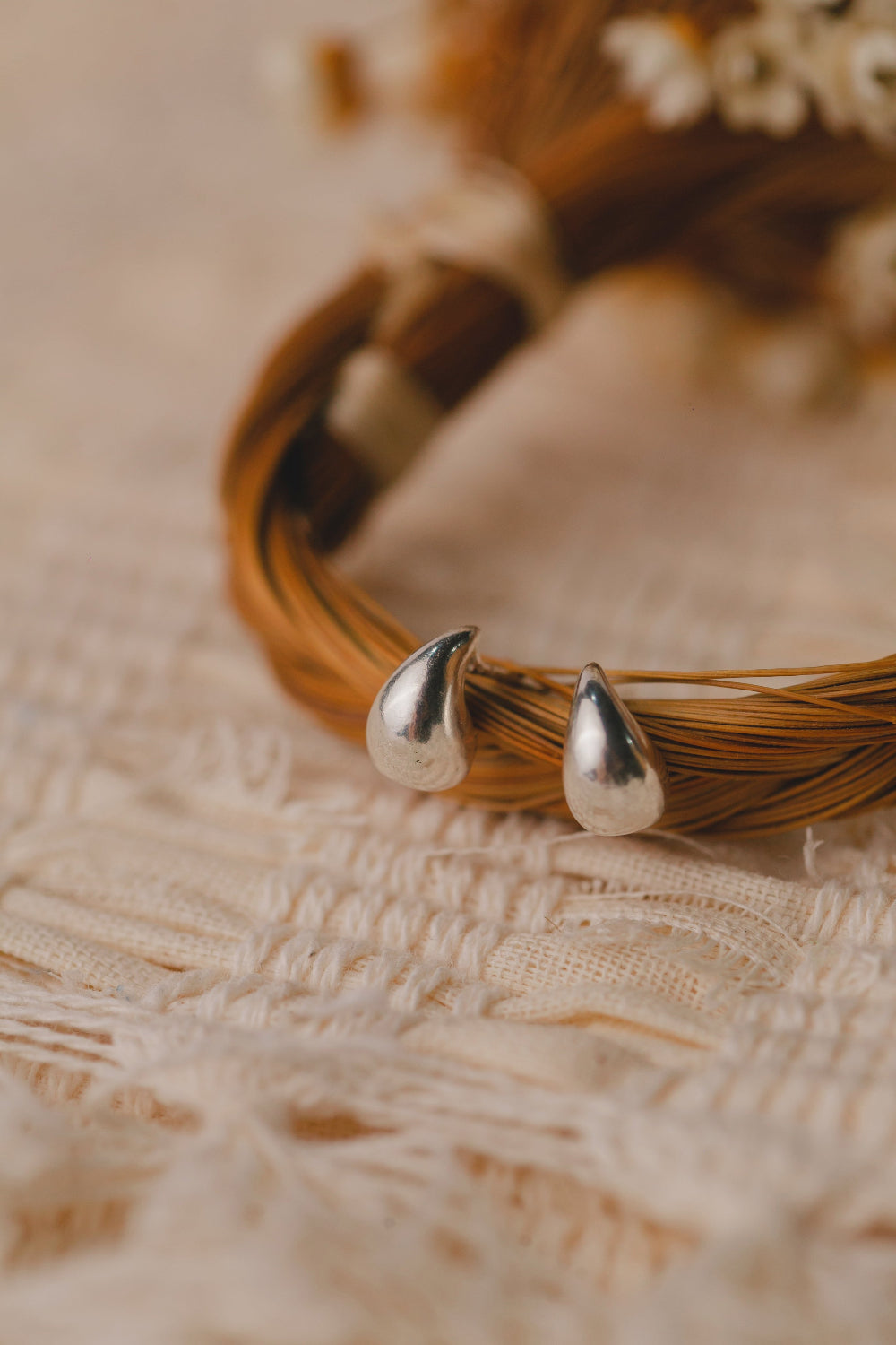 BRINCO DE PRATA 925 GOTA LISA MEDIA