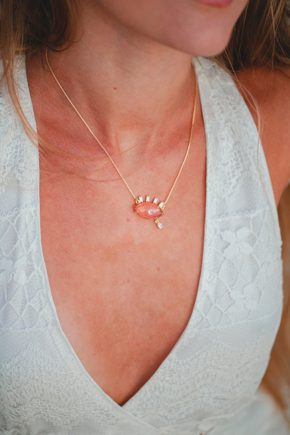 COLAR PEDRA ROSA E LAGRIMA COM ZIRCONIA FOLHEADO A OURO 18K