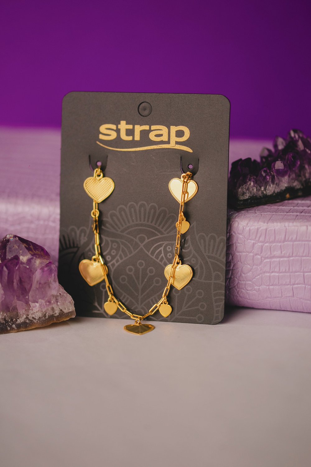 COLAR CORAÇÕES FOLHEADO A OURO 18K