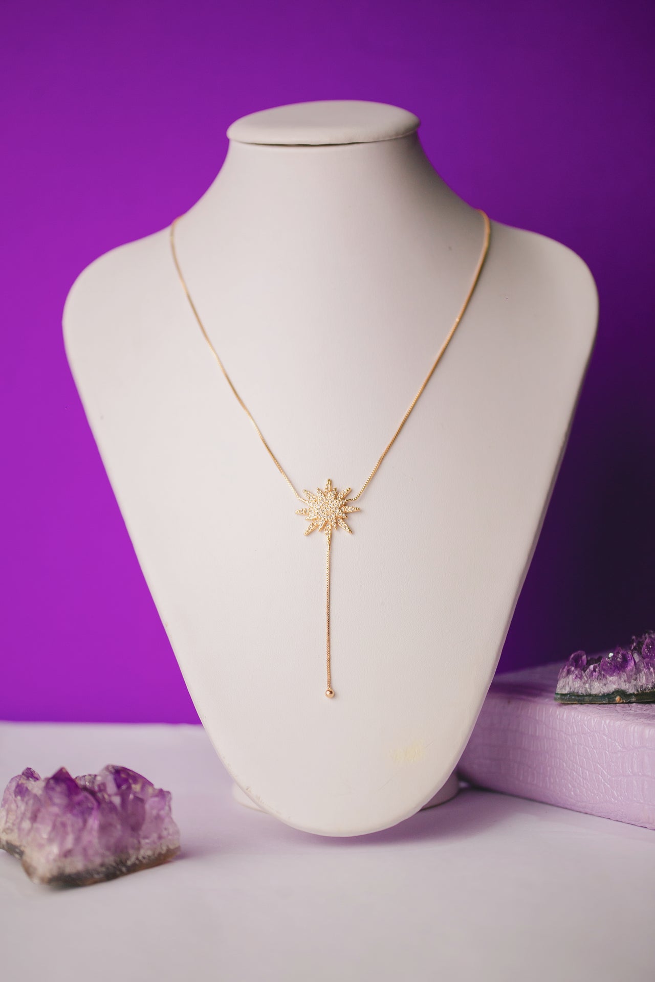 COLAR COM ESTRELA FOLHEADO A OURO 18K