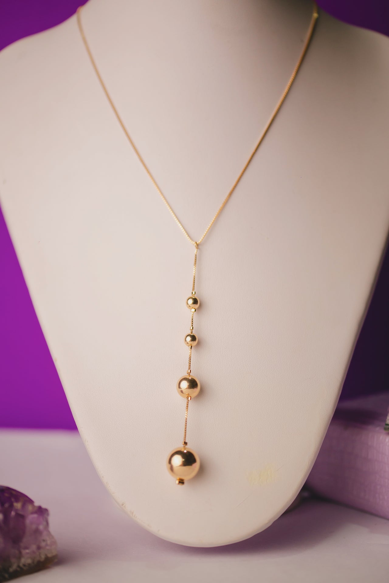 COLAR COM BOLAS LISAS FOLHEADO A OURO 18K