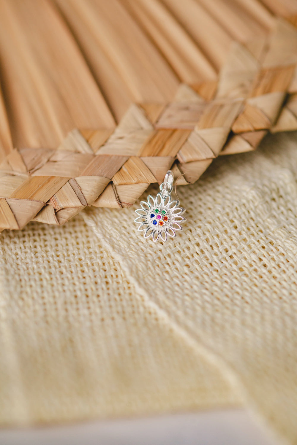 PINGENTE DE PRATA GIRASSOL