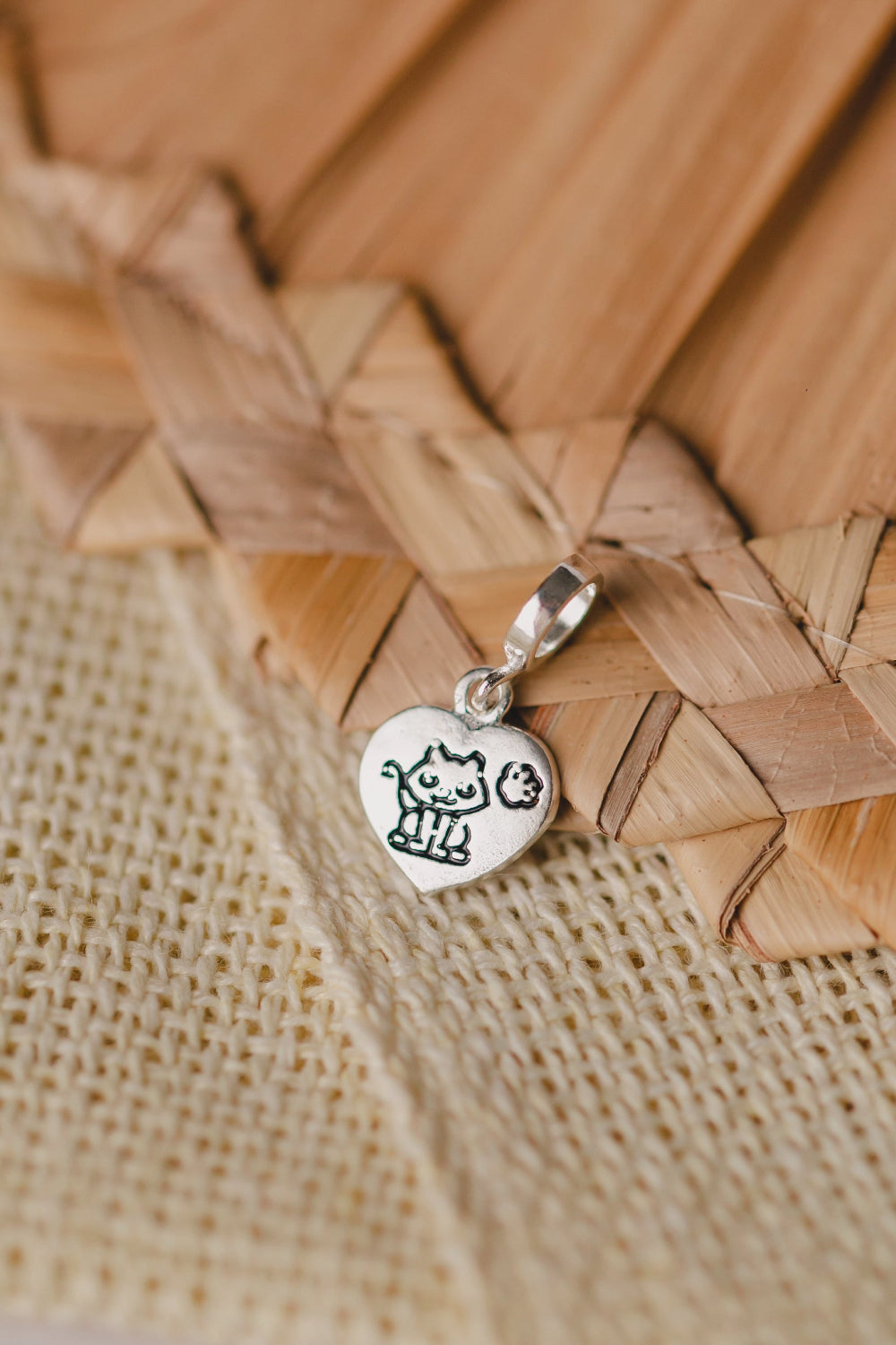 PINGENTE DE PRATA GATO