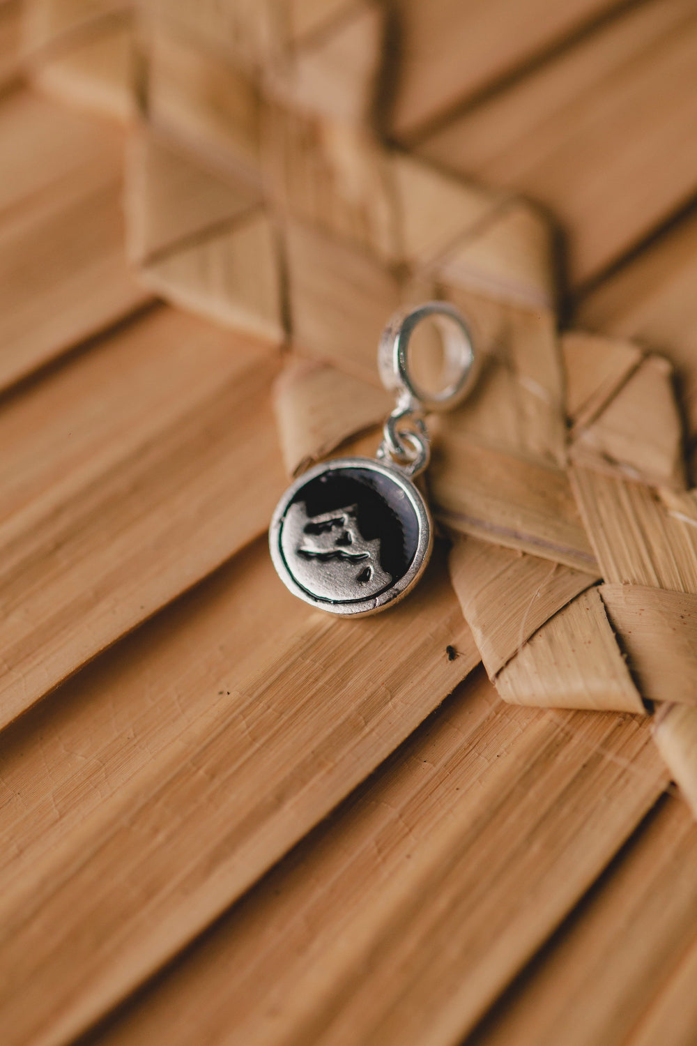 PINGENTE DE PRATA MONTANHA