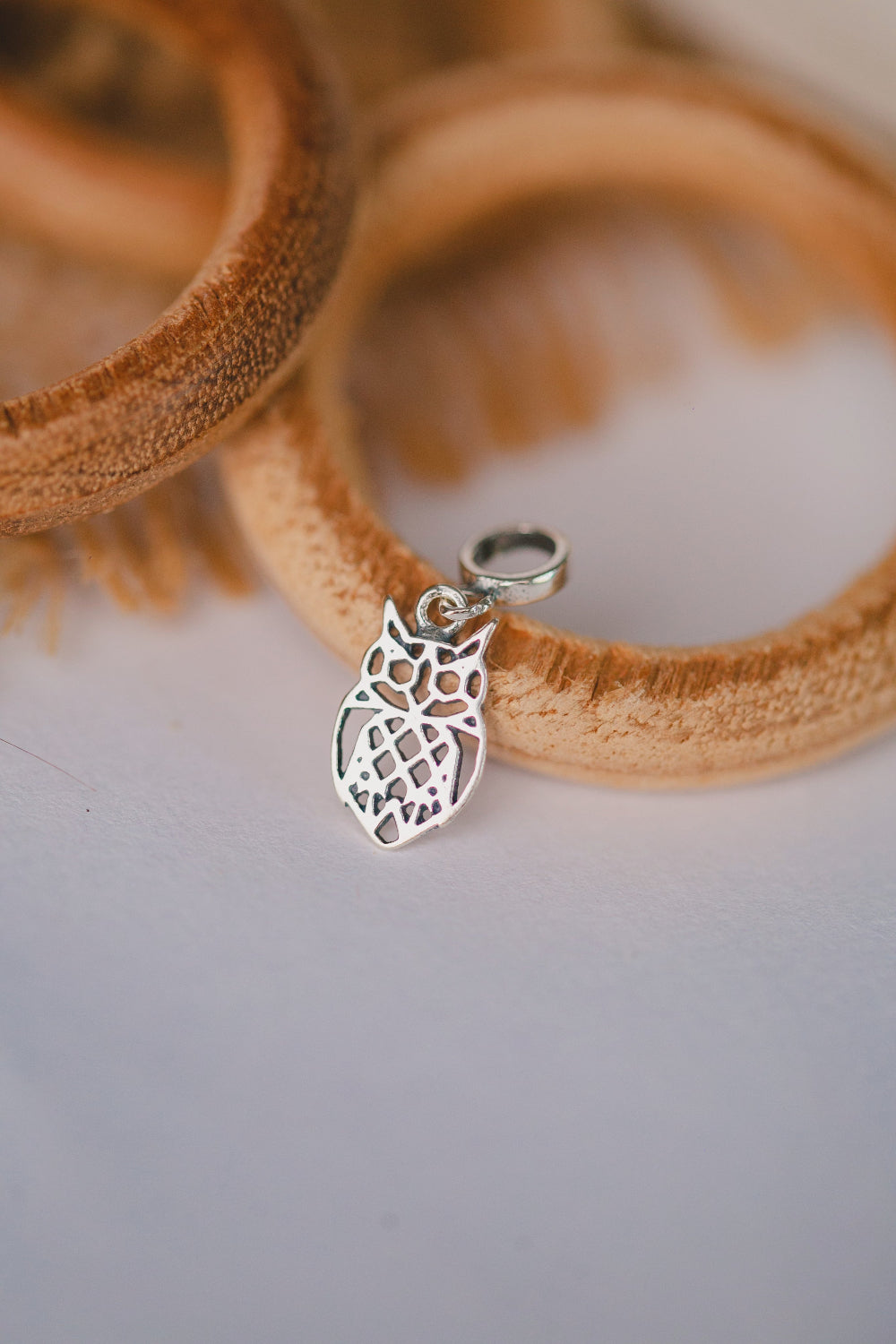 PINGENTE DE PRATA CORUJA TRIBAL